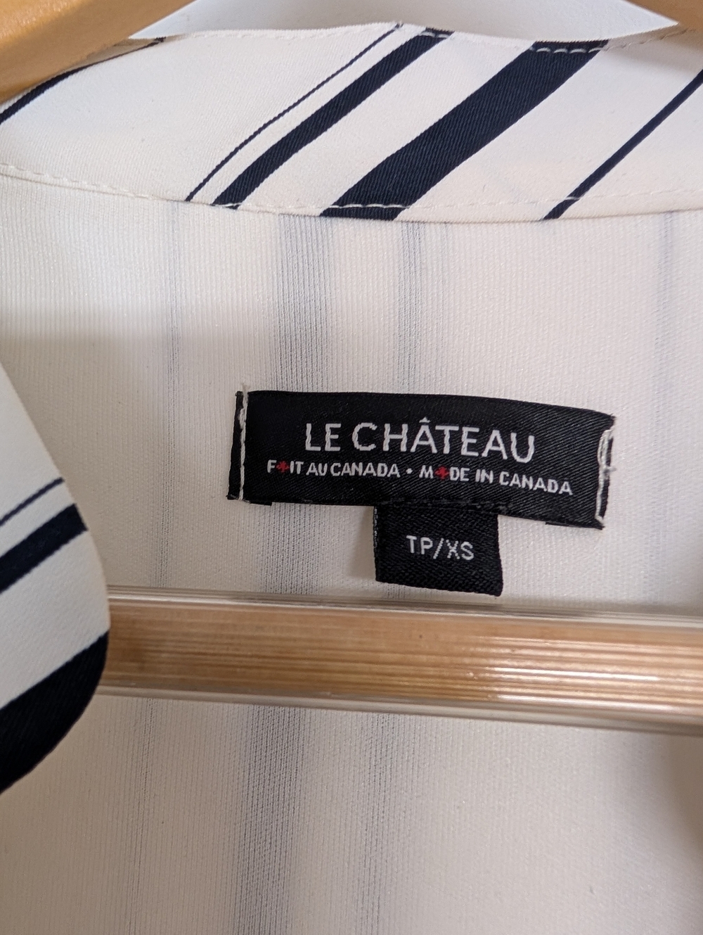LE CHÂTEAU STRIPED SHIRT DRESS SIZE X SMALL - Picture 5 of 6